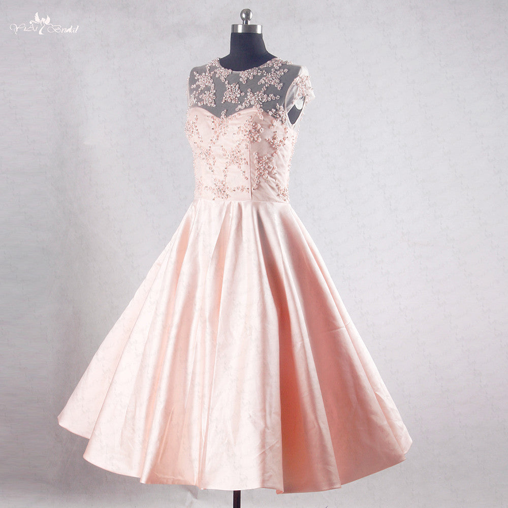 Cap Sleeve A Line Pearls Beading Knee Length Peach Pink Short Homecoming Dresses，220029
