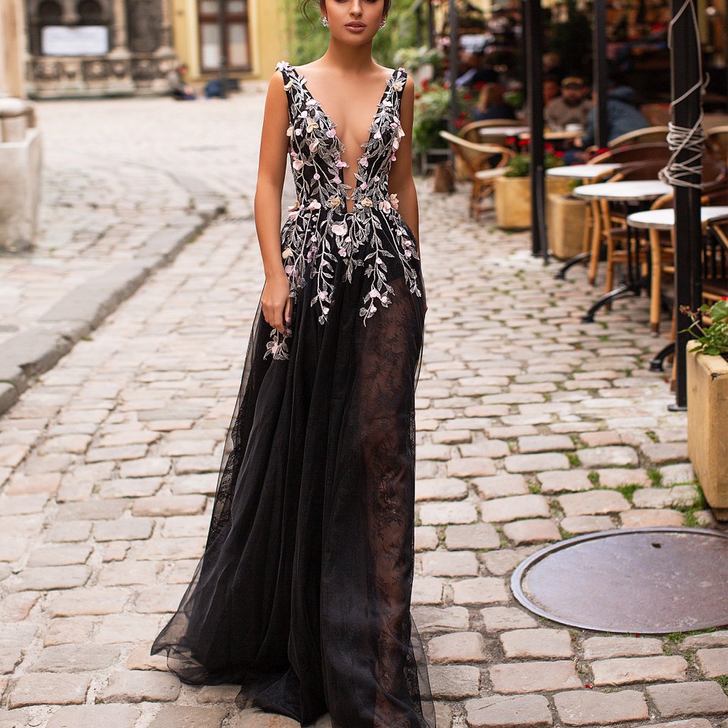 Tulle Black Lace Applique A-line V-neck Long Prom Dress DPB152 –  sweetbridals