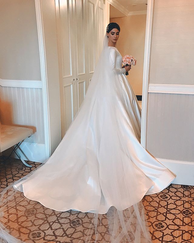 Elegant A-line Long Sleeve Simple Wedding Dresses, FC2027